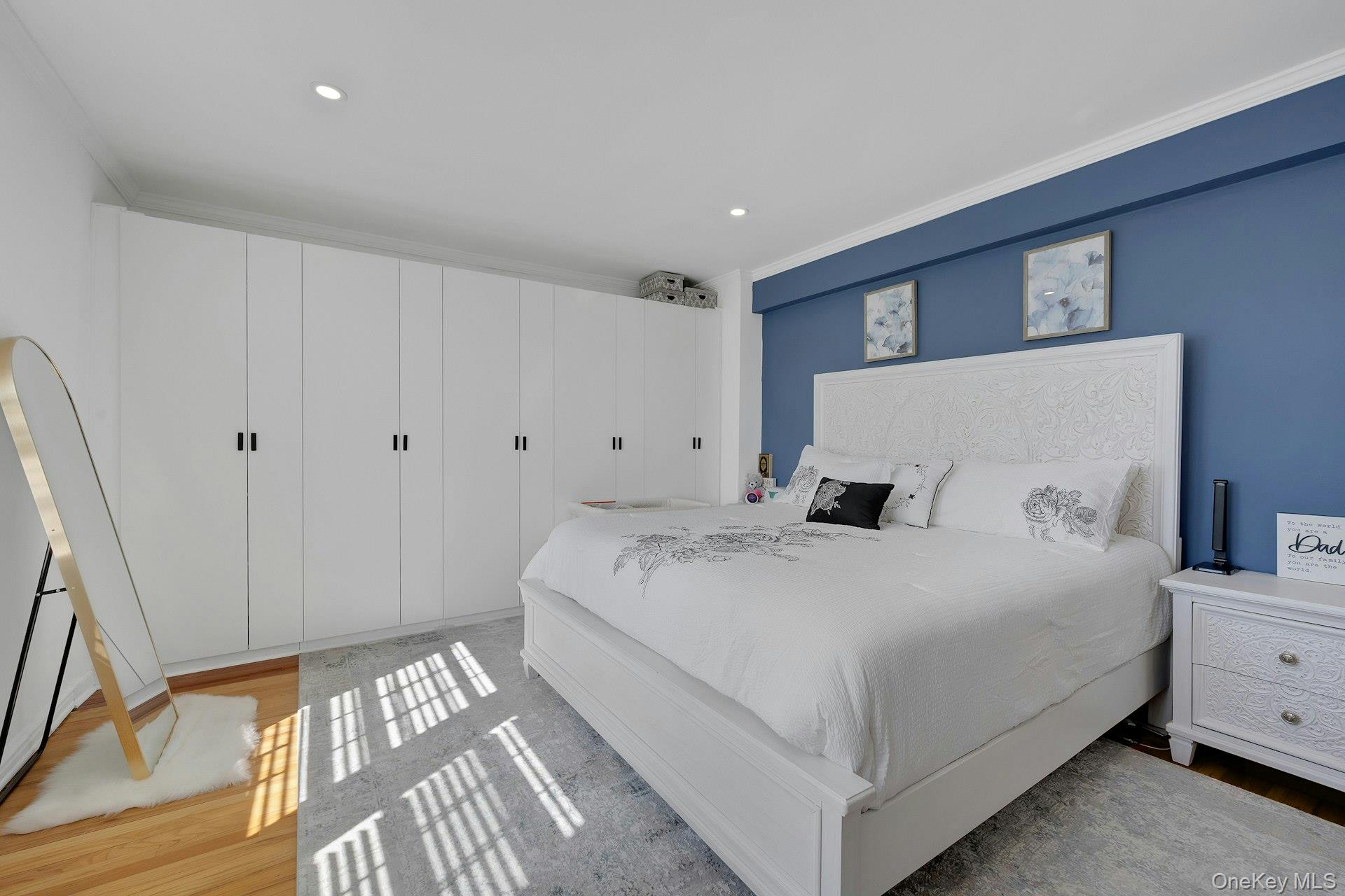 Scarsdale, New York 10583, United States, 2 Bedrooms Bedrooms, ,1 BathroomBathrooms,Residential,Active,222915