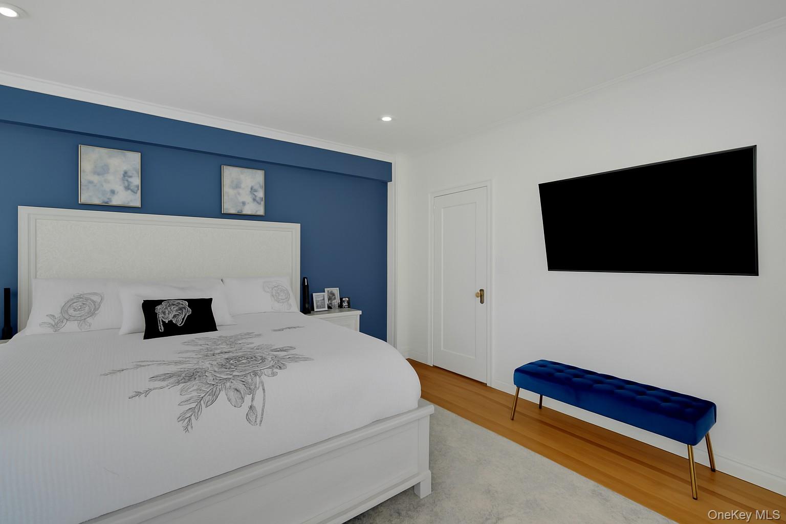 Scarsdale, New York 10583, United States, 2 Bedrooms Bedrooms, ,1 BathroomBathrooms,Residential,Active,222915