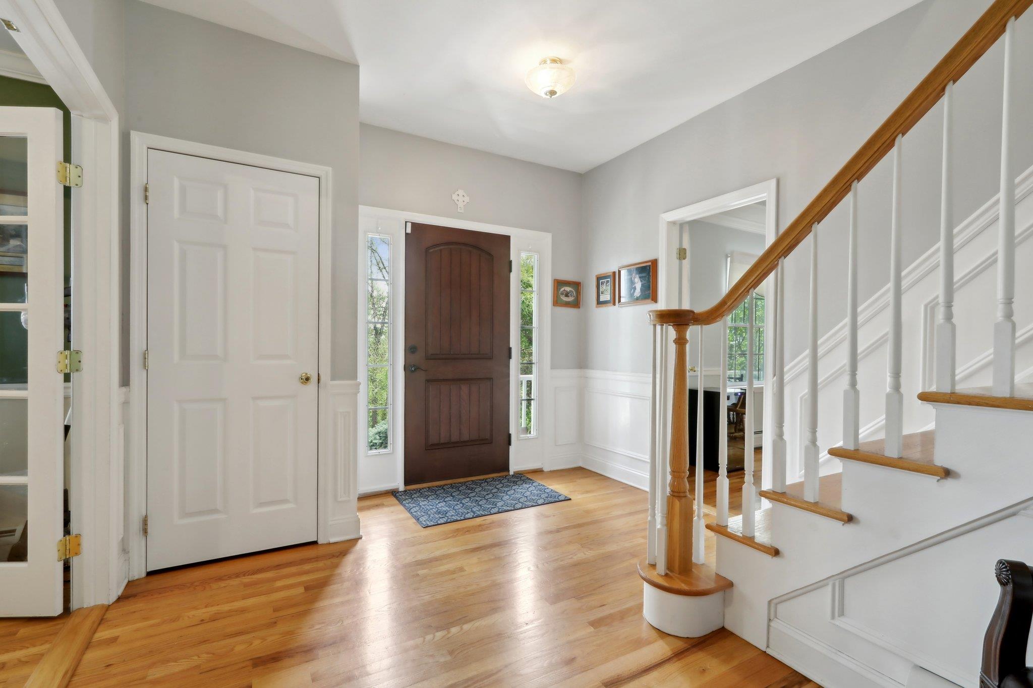 27 Lindbergh Lane, New City, New York image 6