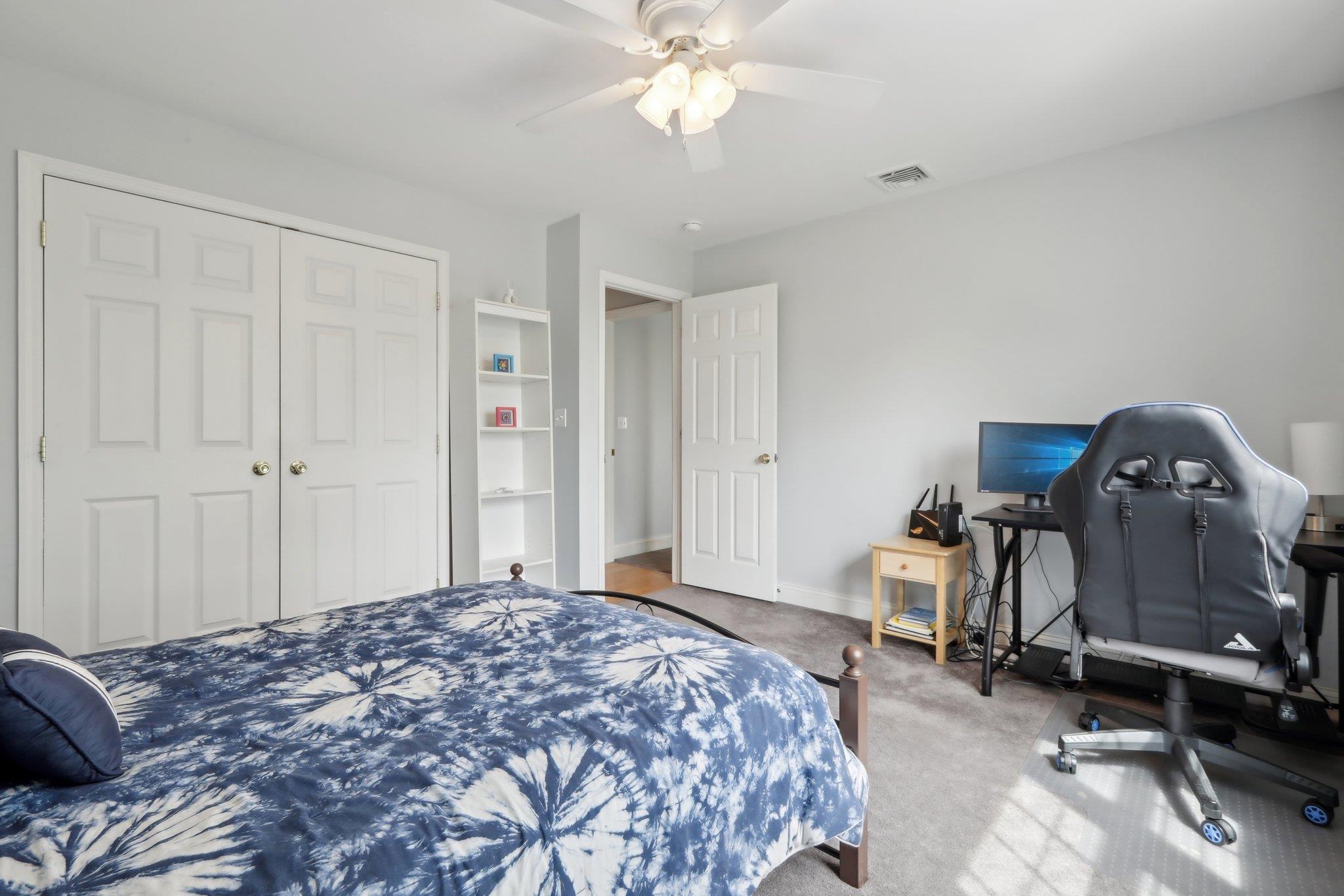 27 Lindbergh Lane, New City, New York image 39
