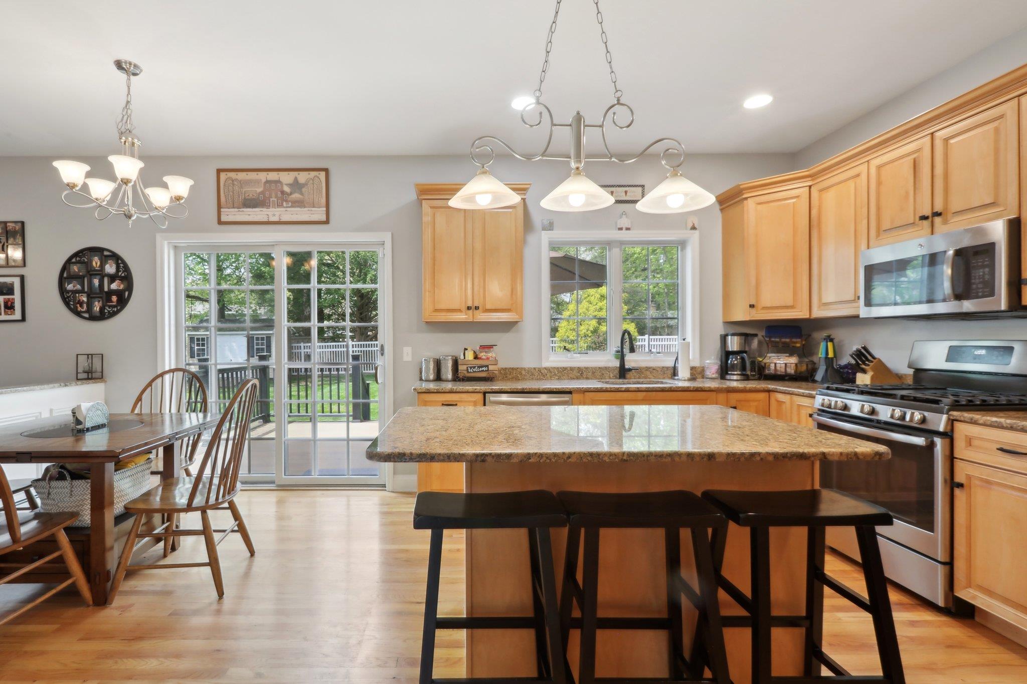 27 Lindbergh Lane, New City, New York image 13