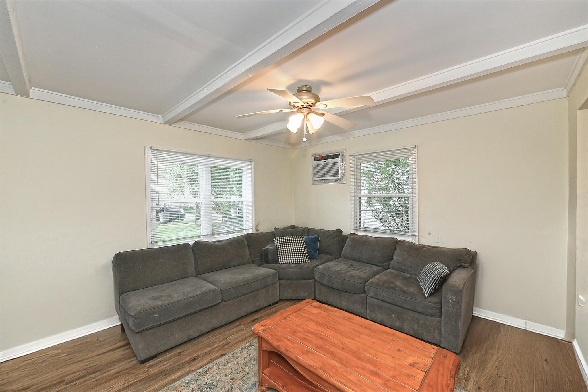 335 Orchid Road, Levittown, New York image 6