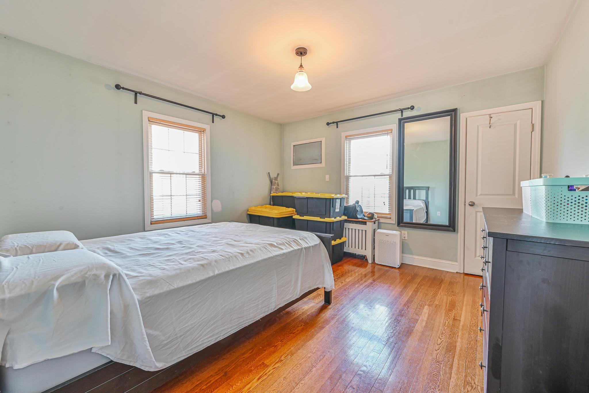 49 Union Street, Valley Stream, New York image 11