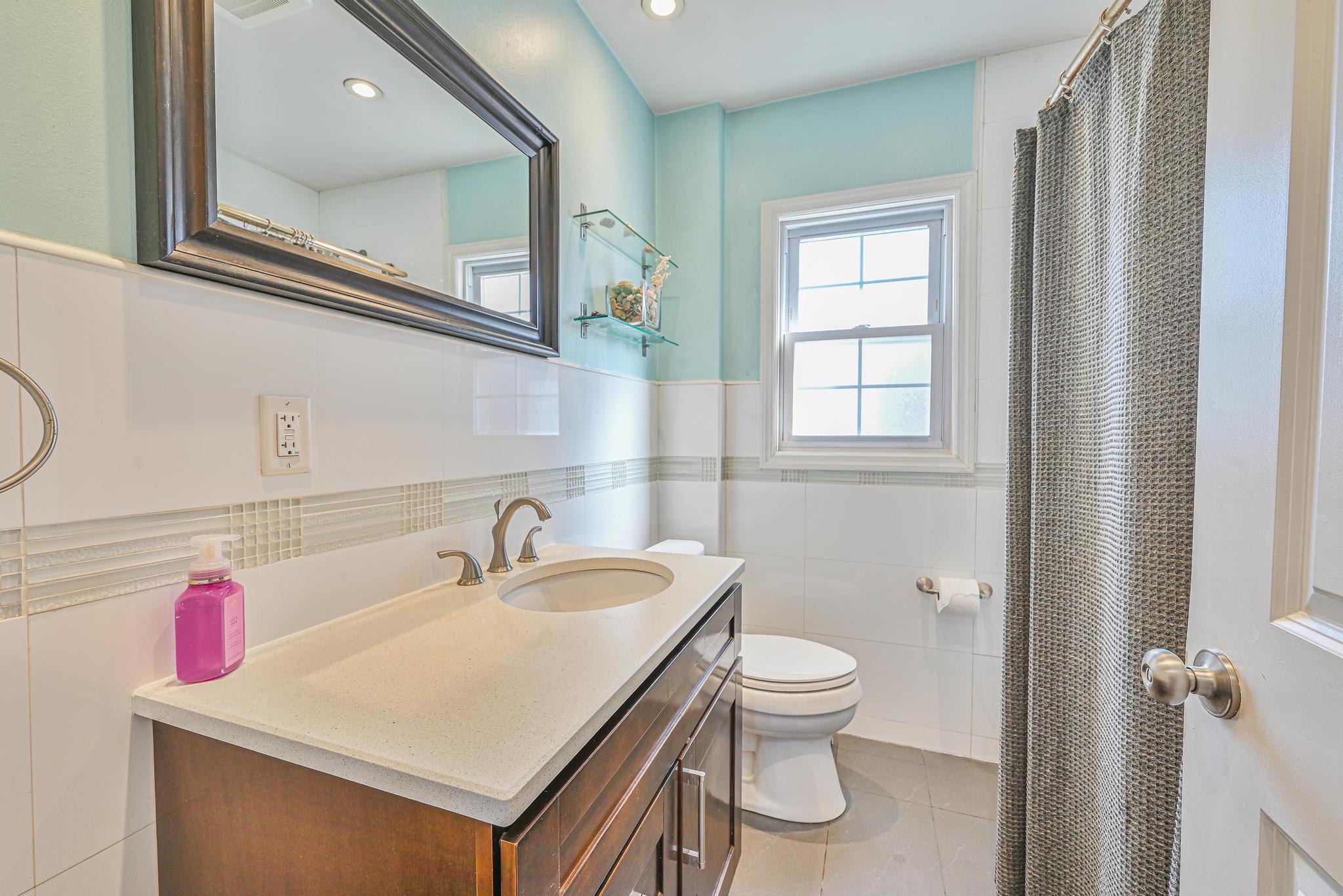 49 Union Street, Valley Stream, New York image 14
