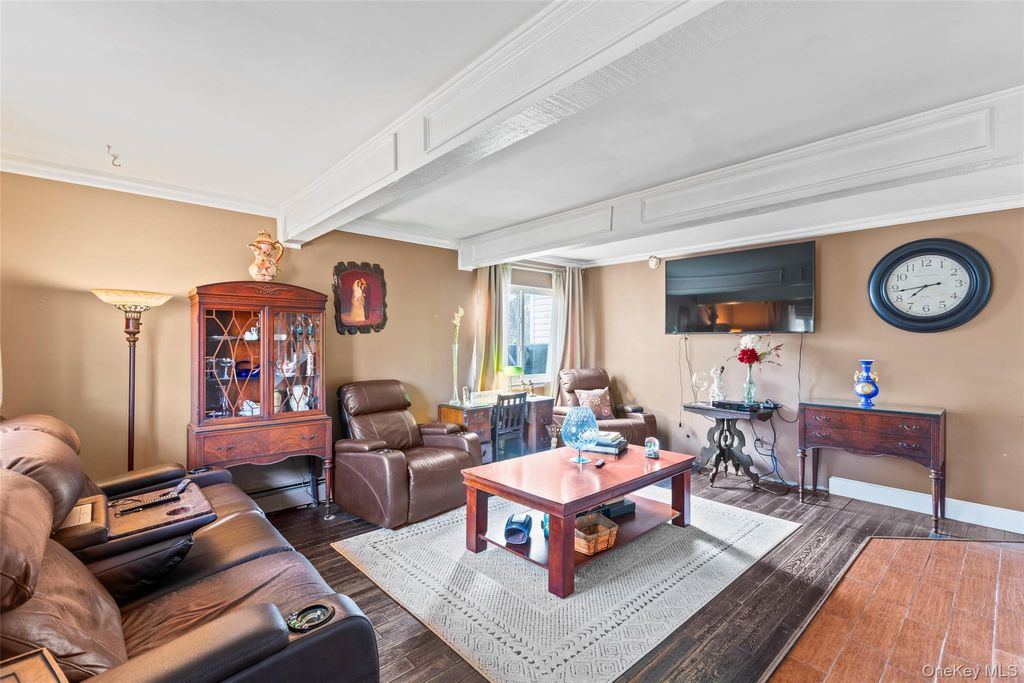 Photo of 40 Mercury Avenue, East Patchogue, NY 11772 (MLS # 963298)