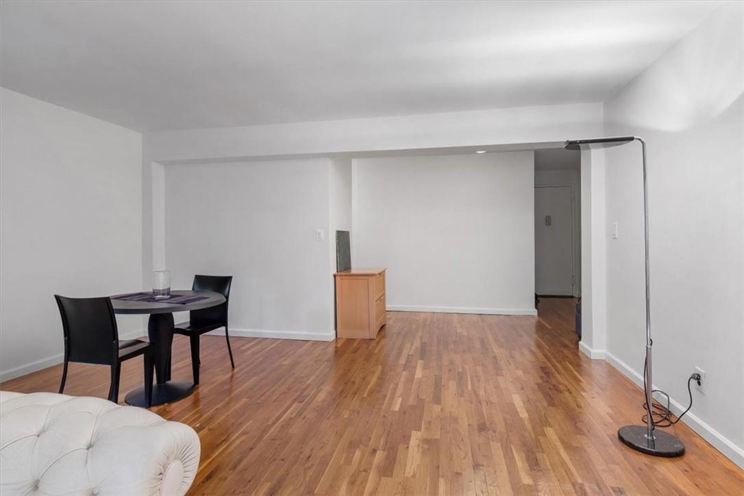 632 Warburton Avenue #6A, Yonkers, New York image 6