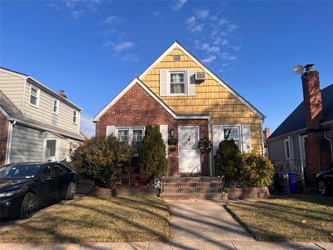 24125 85th Avenue Bellerose NY 11426