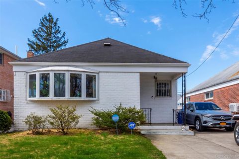 5312 Clearview Expressway Oakland Gardens NY 11364