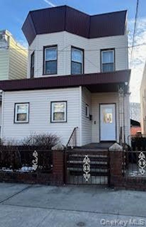 Multifamily For Sale - 96-06 34th Avenue<br/> Queens County, Corona, NY 11368