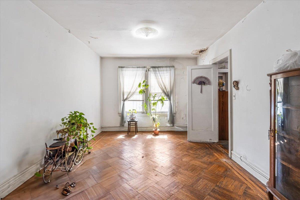21-17 38th Street, Astoria, New York image 8