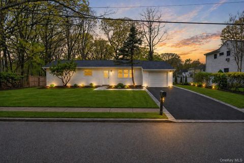 108 Avenue B Holbrook NY 11741