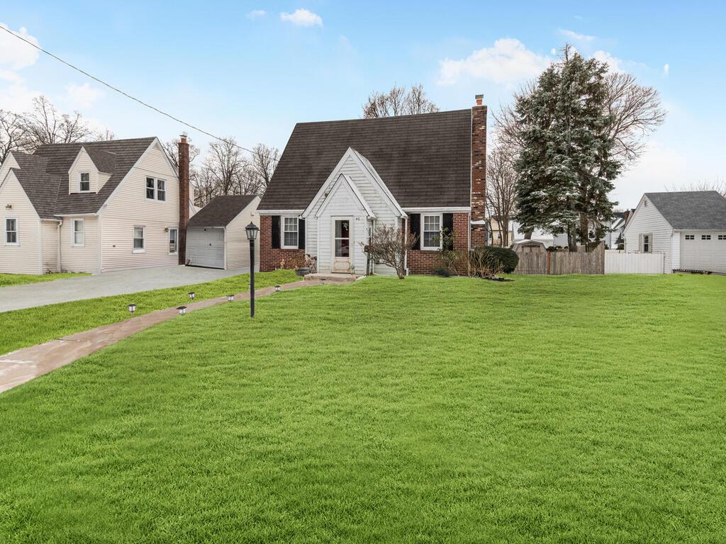 40 Mount Pleasant Road, Yonkers, New York image 3