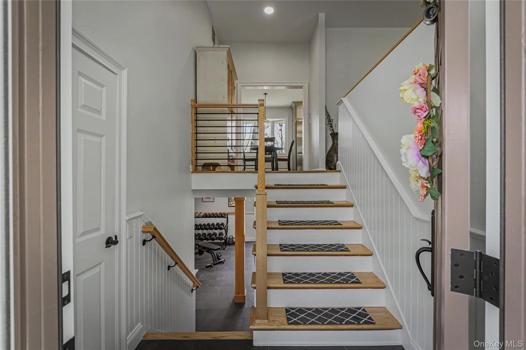 Photo of 41 Cross Pond Road, Pound Ridge, NY 10576 (MLS # 990381)