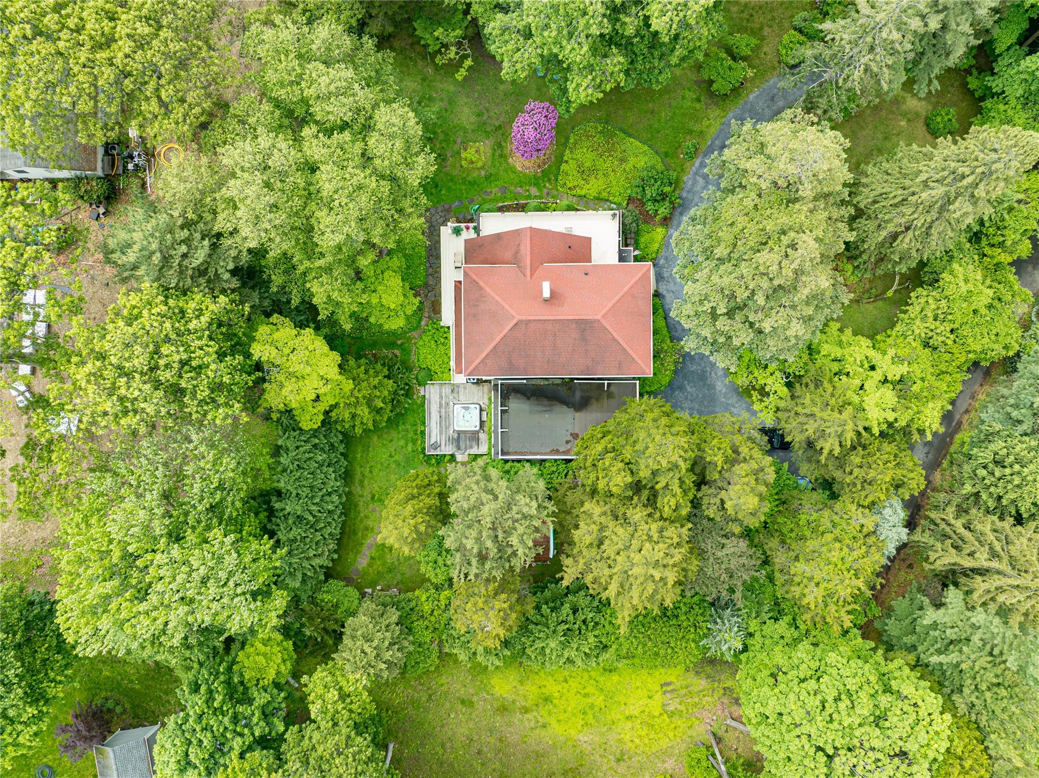 3 Druid Hill Road, Port Jefferson, New York image 49