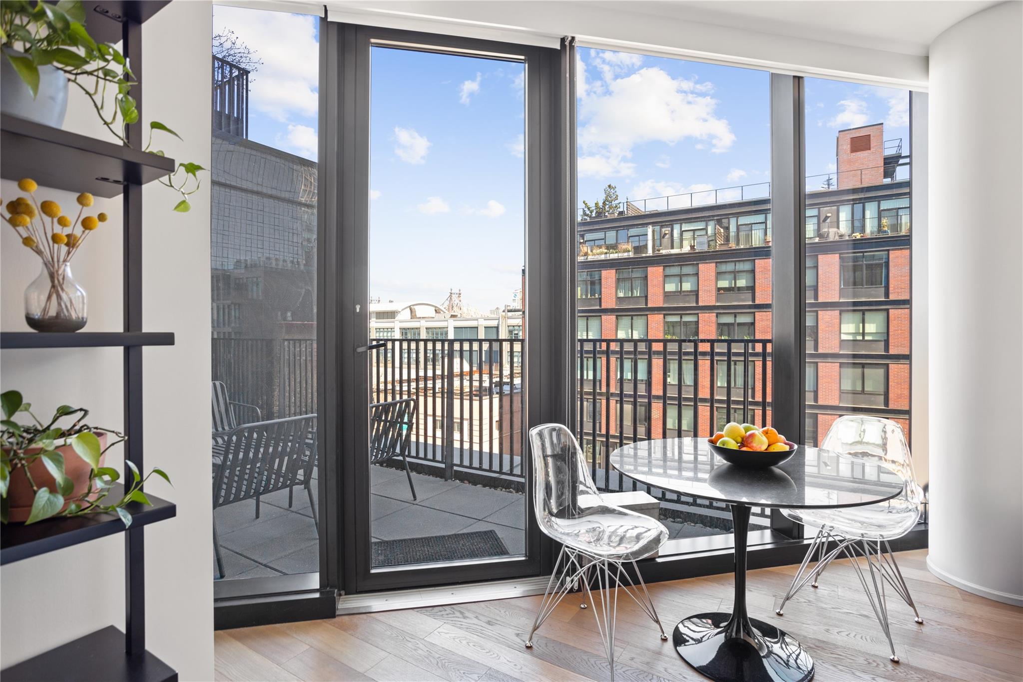 2130 44th Drive #5E, Long Island City, New York image 2