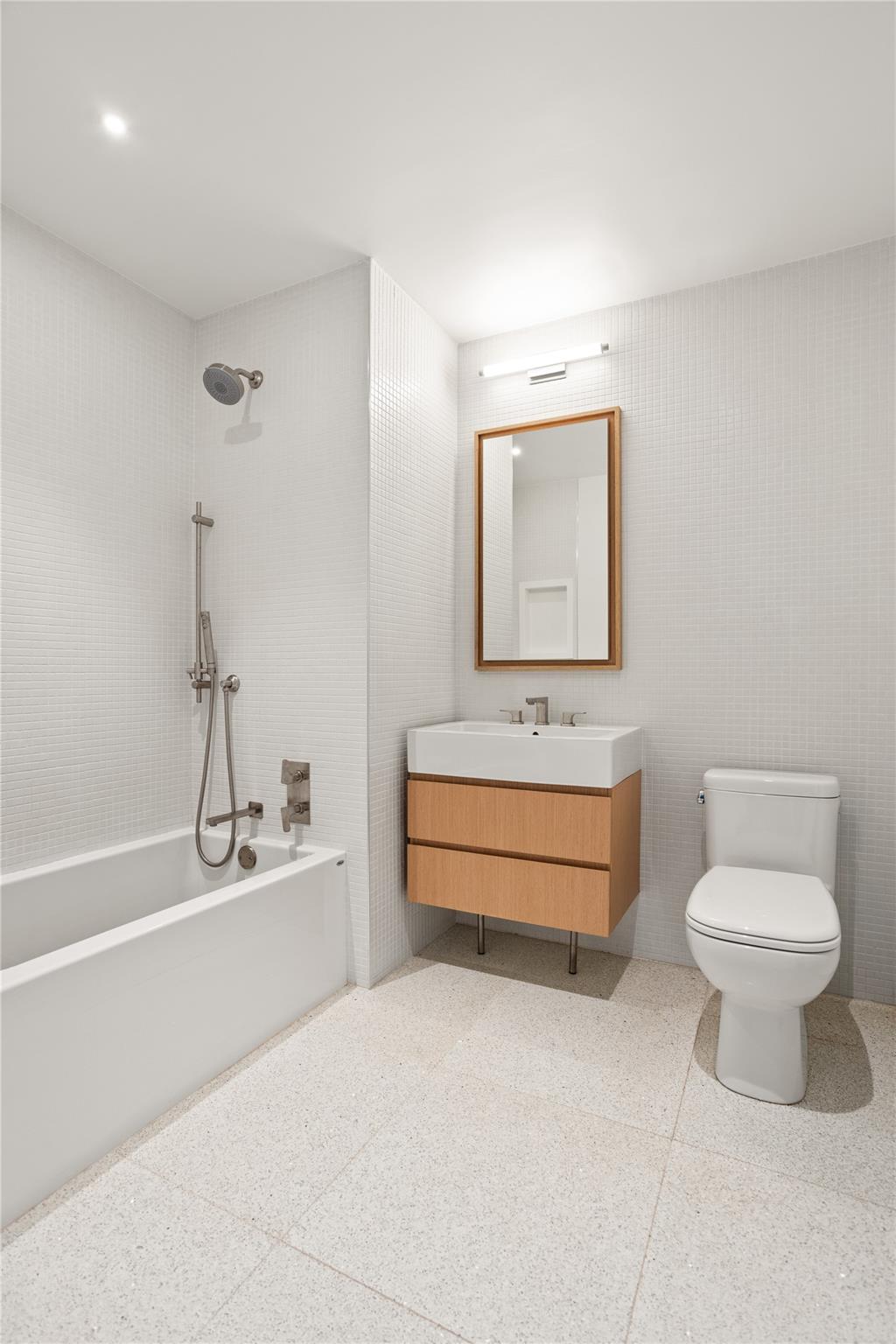 2130 44th Drive #5E, Long Island City, New York image 8