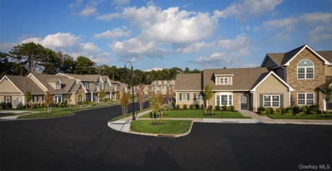 Apartment For Rent - 01 Sunlight Walk #01<br/> Suffolk County, Holbrook, NY 11741