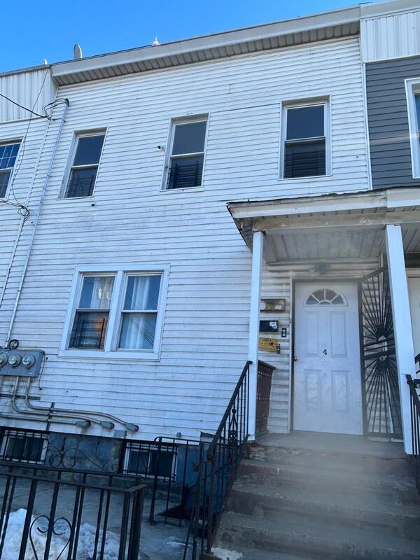 Liberty Avenue, Jamaica, Queens, NY - 5 Bedrooms  
2 Bathrooms - 