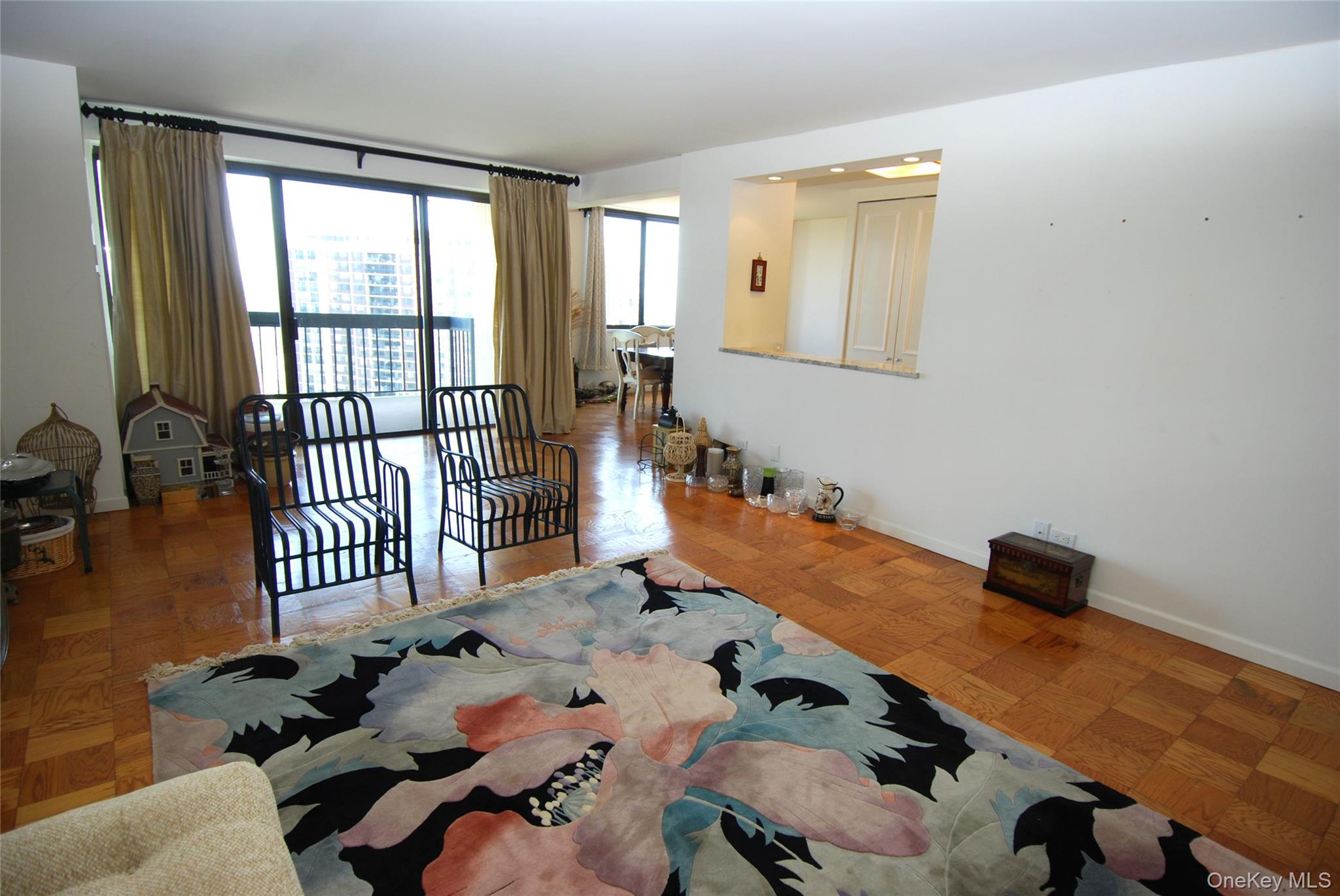 26910 Grand Central Parkway 31G