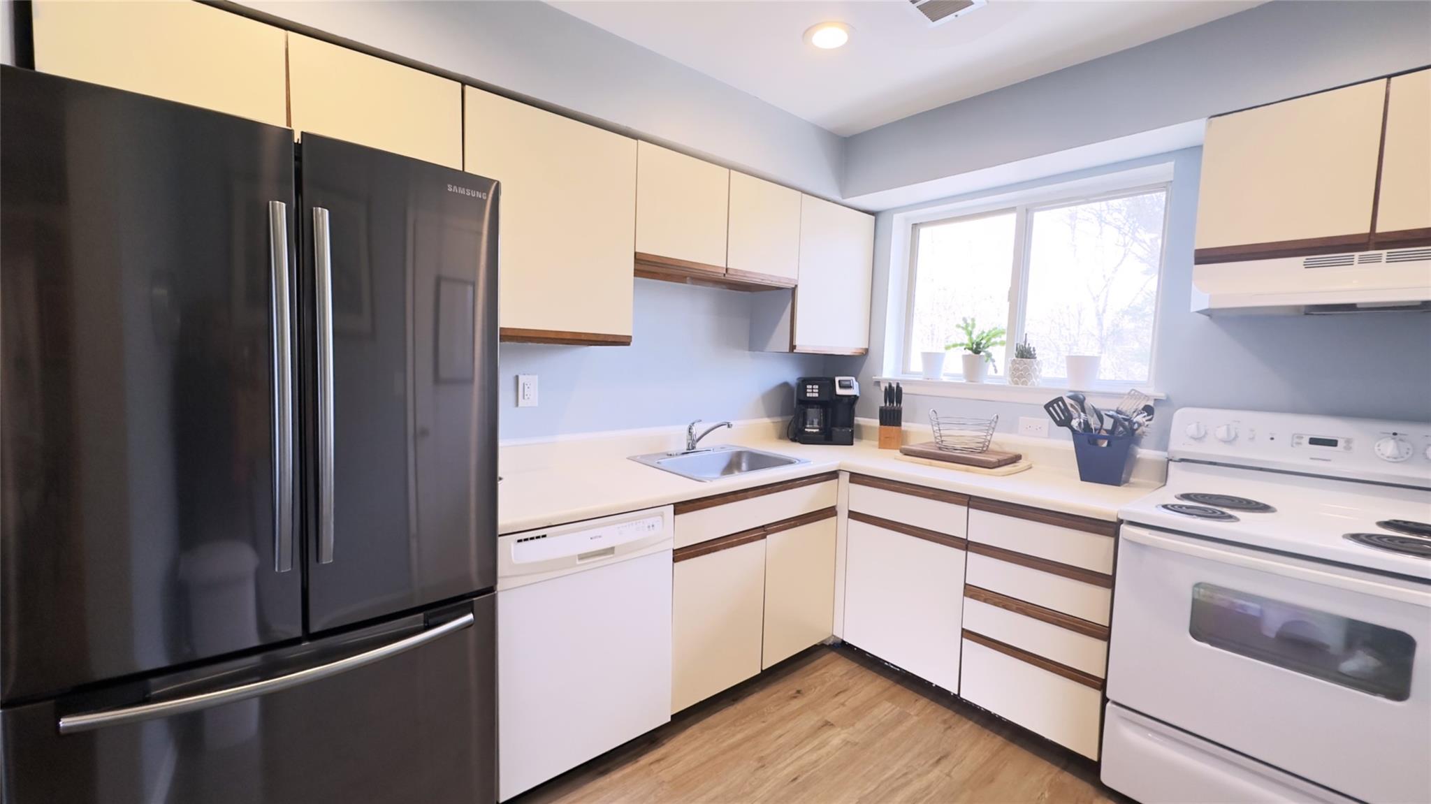 26 Cooper Road #103, Poughkeepsie, New York image 4