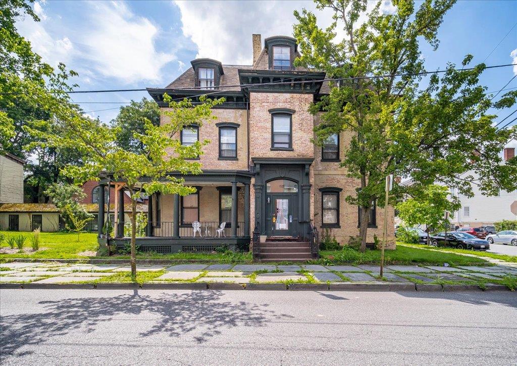 73-85 Grand Street