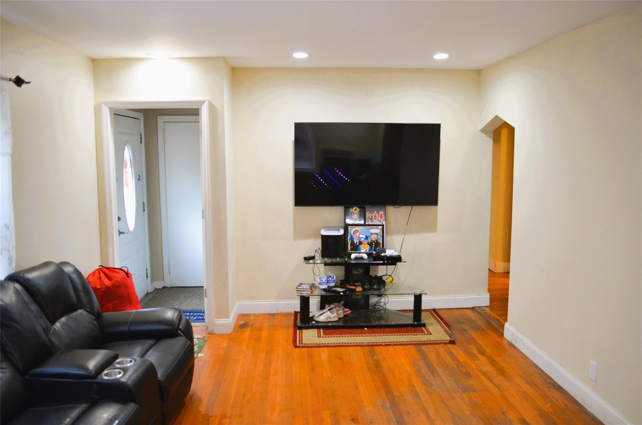 110 Powell Place, Hempstead, New York image 2