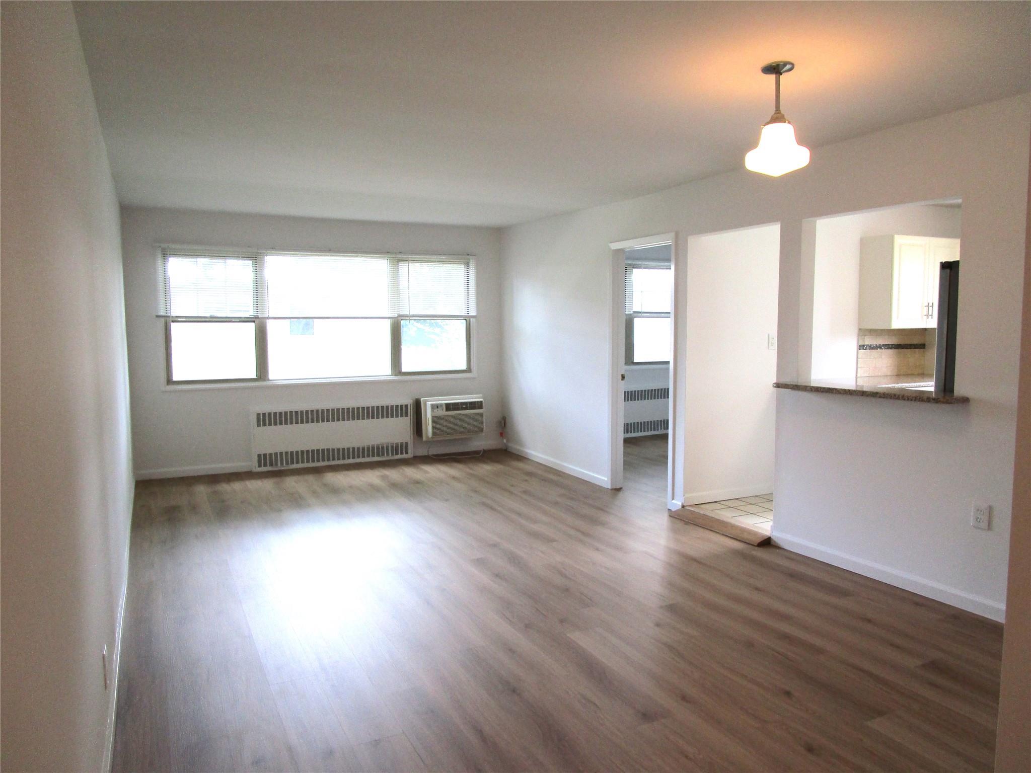 324 Post Avenue Apt. 8-J
