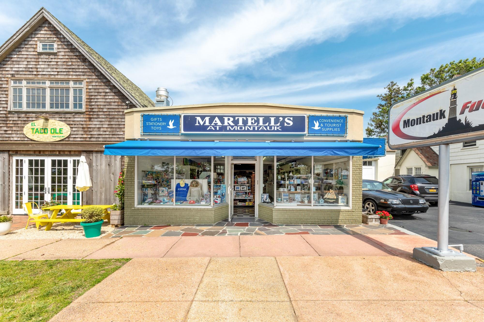 809 & 813 Montauk Highway