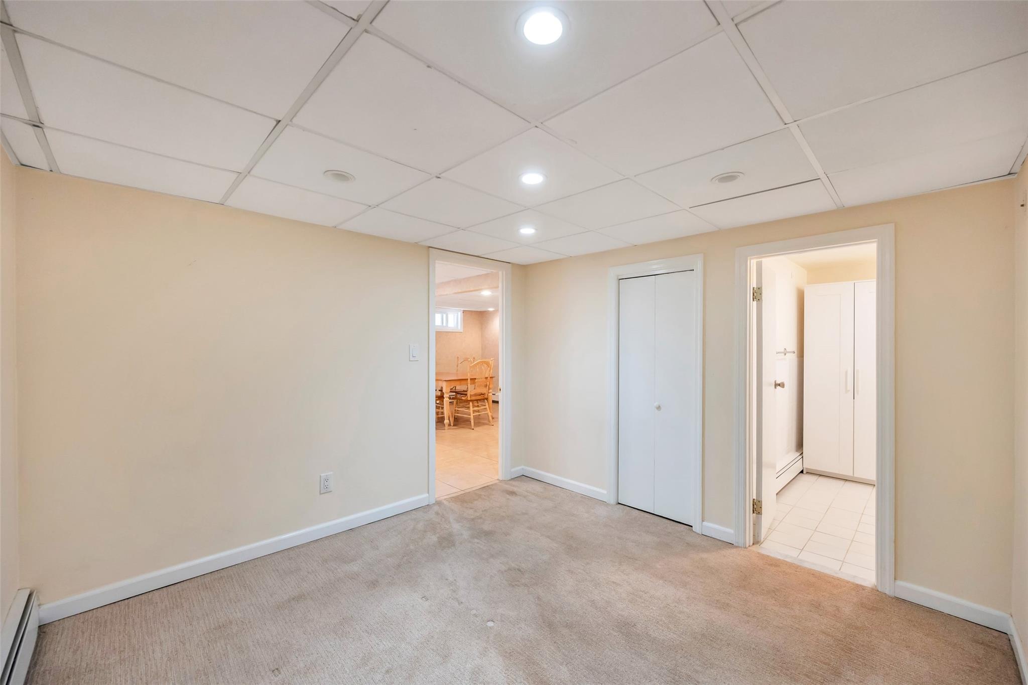 819 Townline Road, Hauppauge, New York image 34