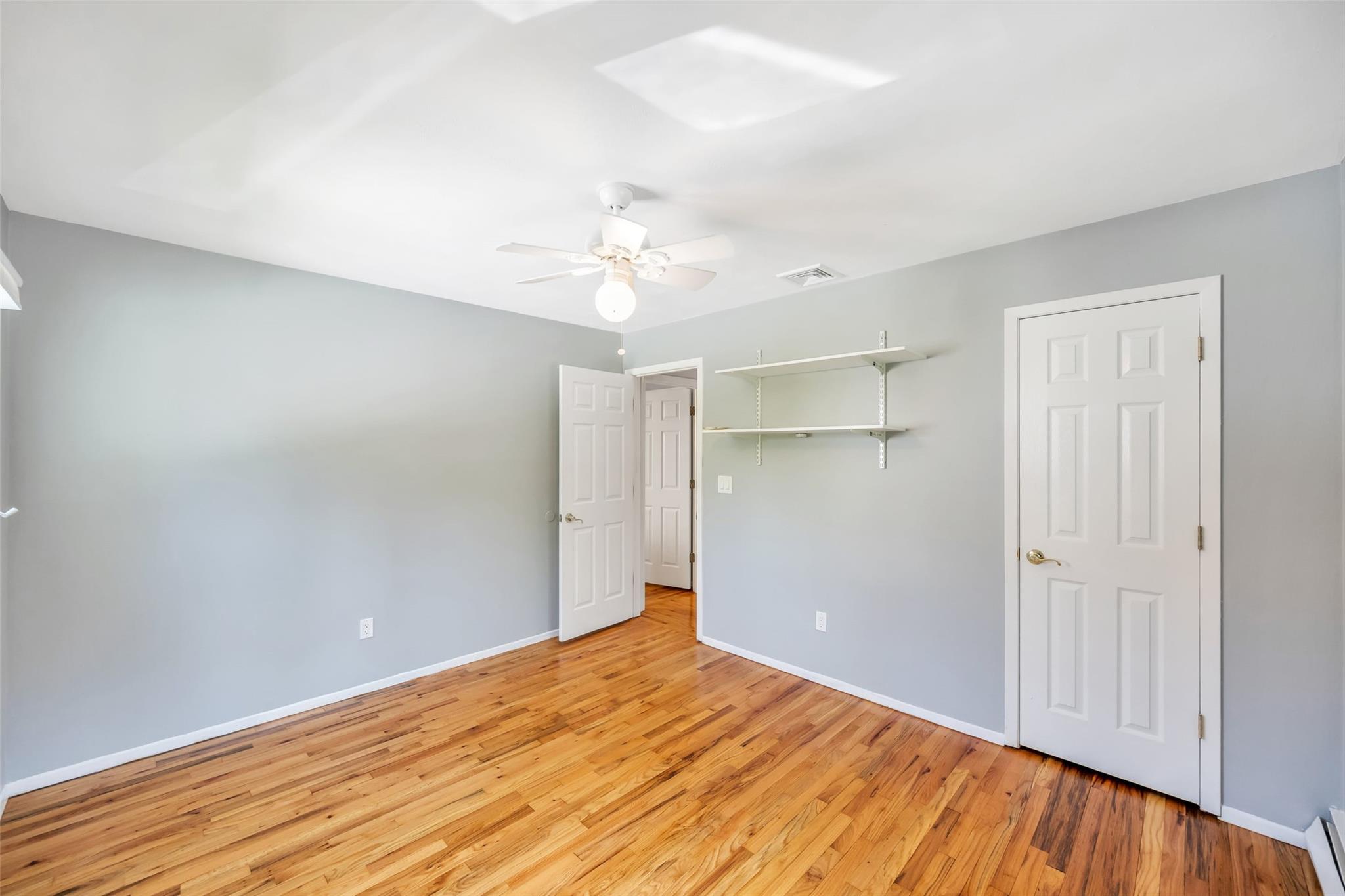 819 Townline Road, Hauppauge, New York image 25