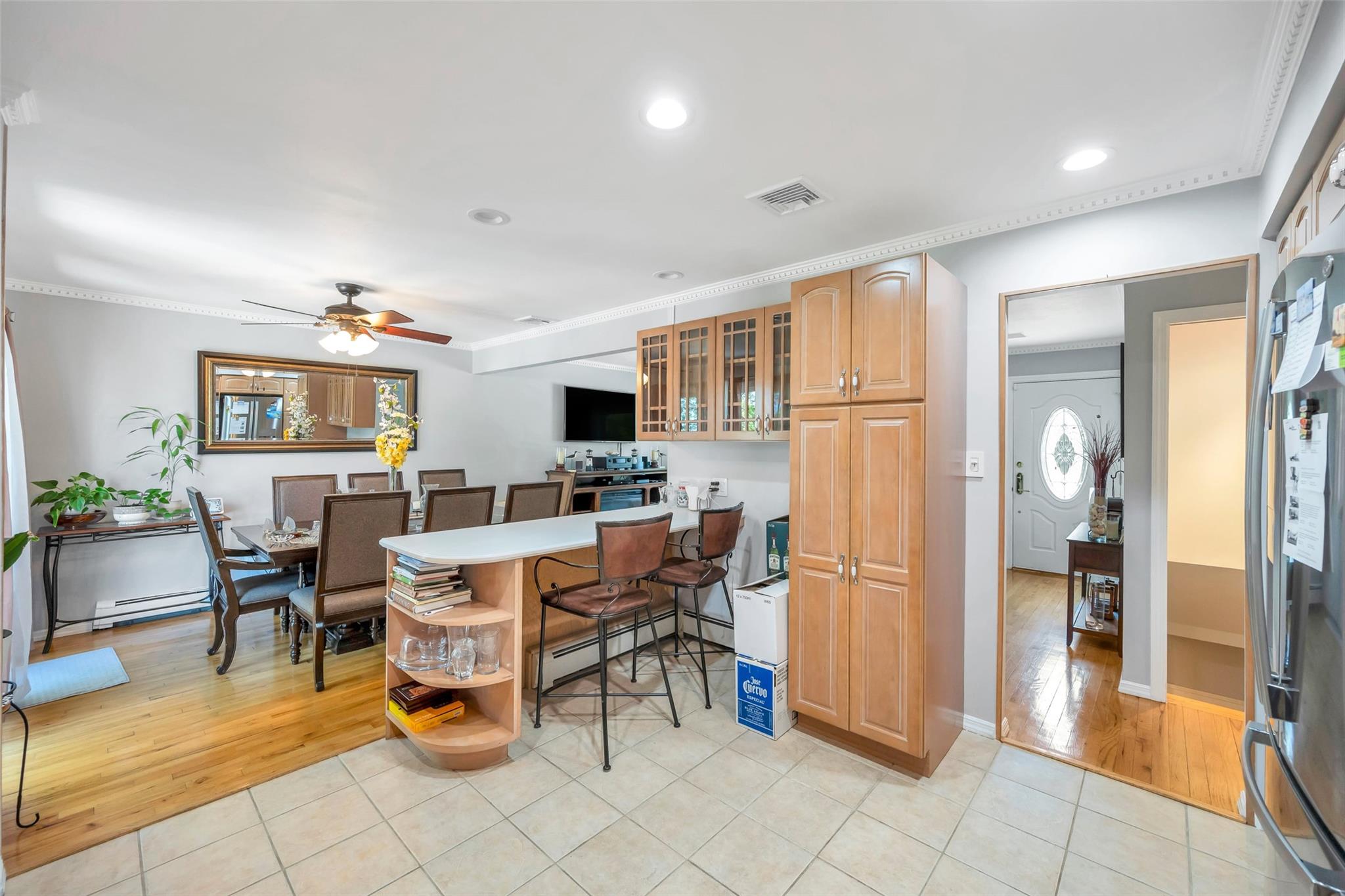 819 Townline Road, Hauppauge, New York image 20