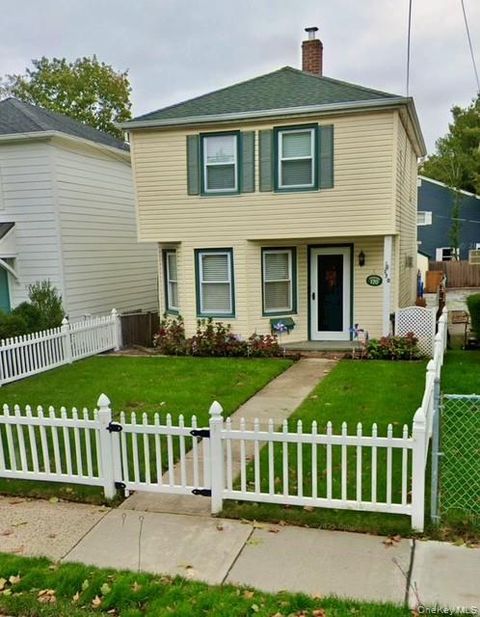 Homes For Sale - 170 Birch Hill Road<br/> Locust Valley, NY 11560