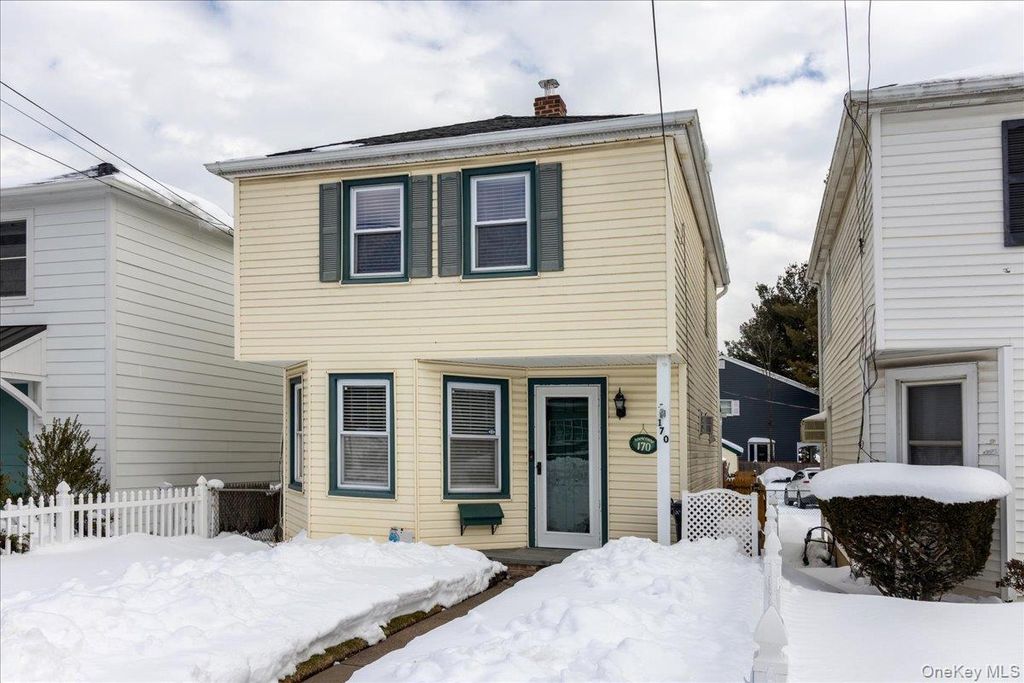 Photo of 170 Birch Hill Road, Locust Valley, NY 11560 (MLS # 964988)