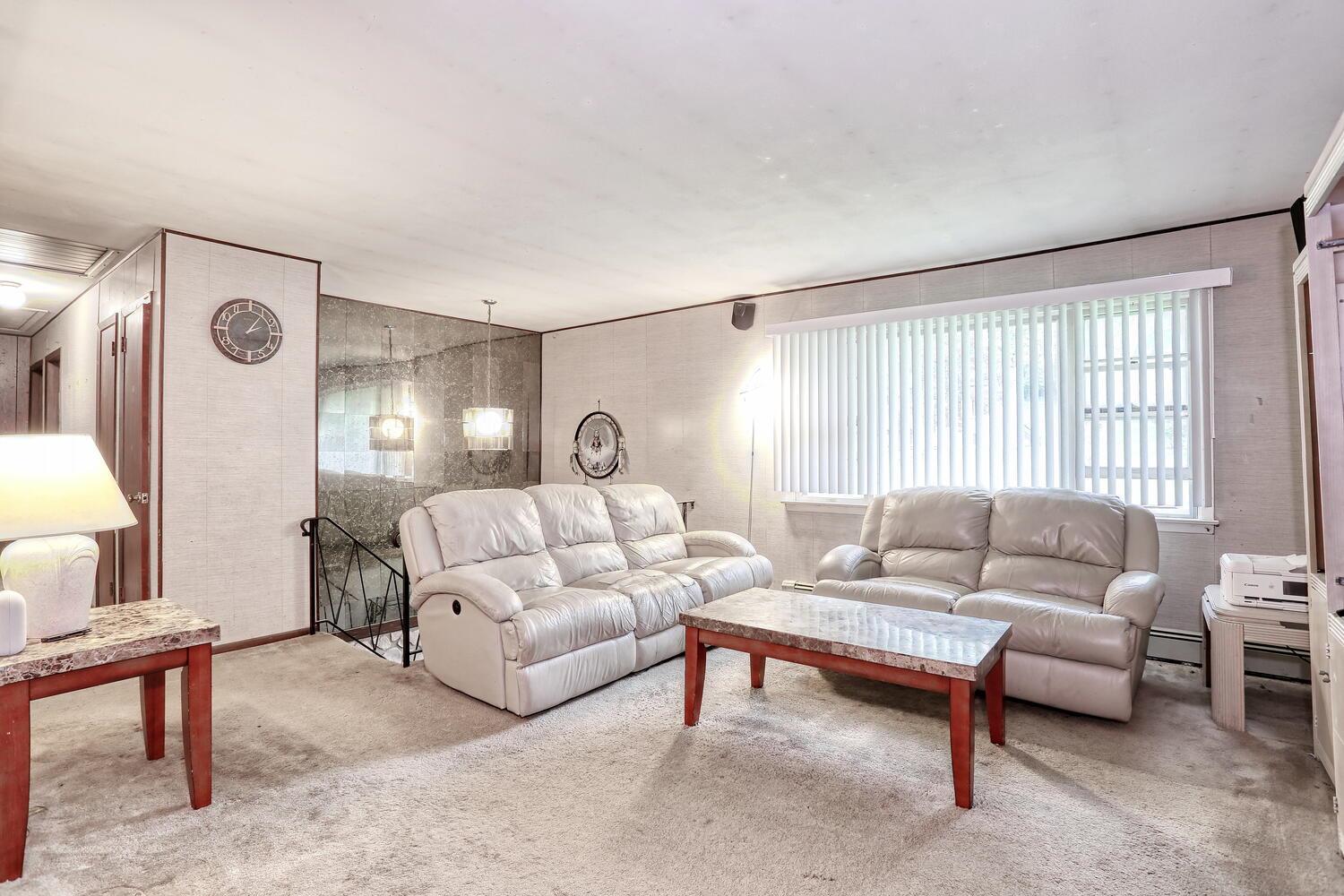 543 Westfield Drive, Valley Cottage, New York image 3