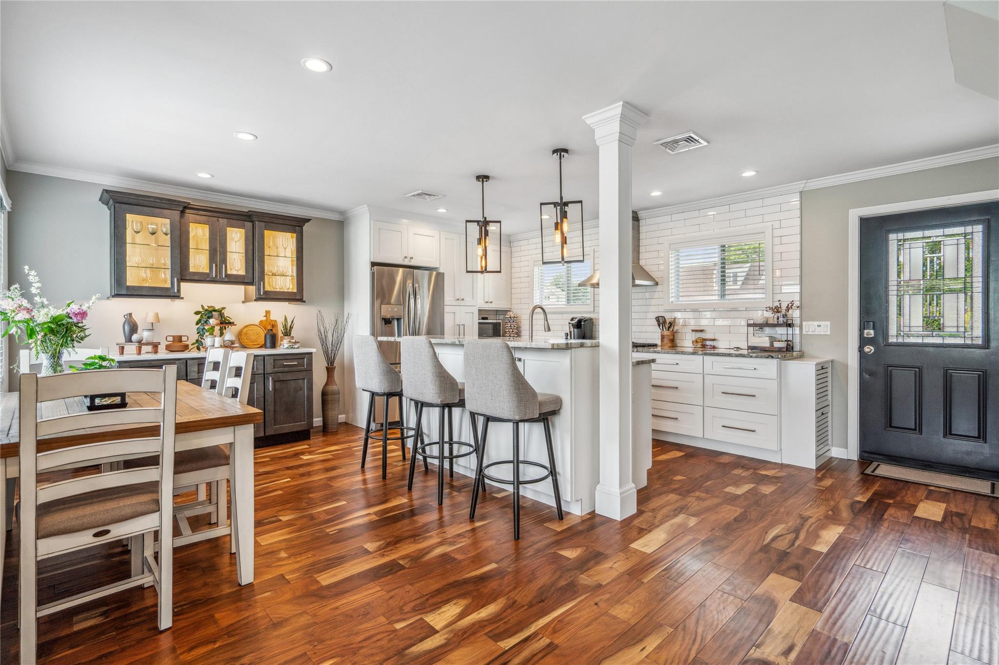 321 2nd Avenue, Massapequa Park, New York image 3