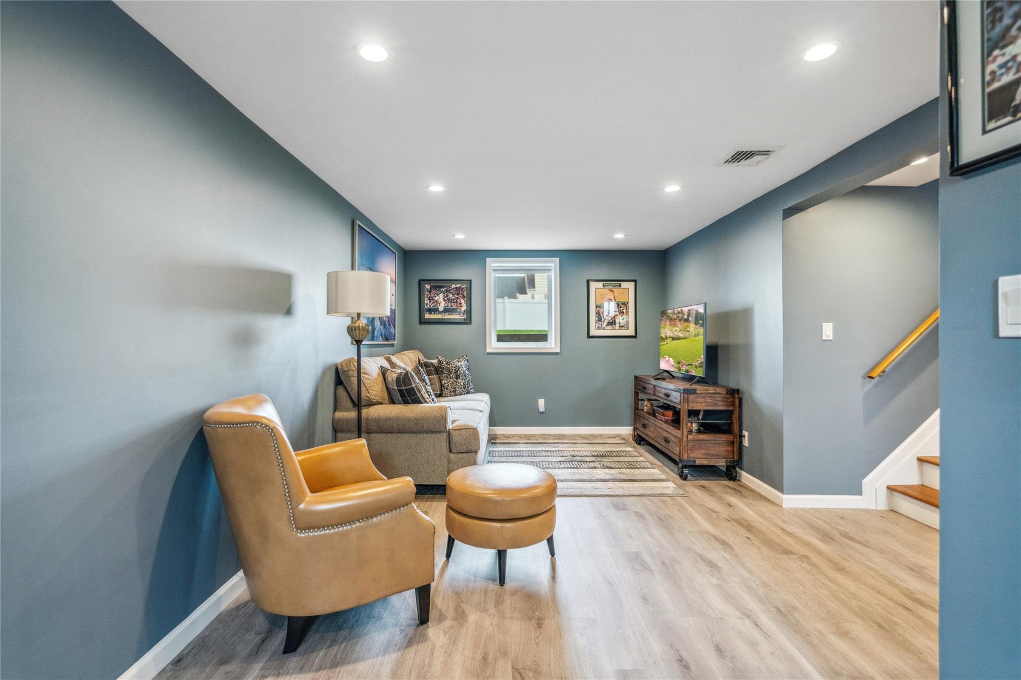 321 2nd Avenue, Massapequa Park, New York image 16