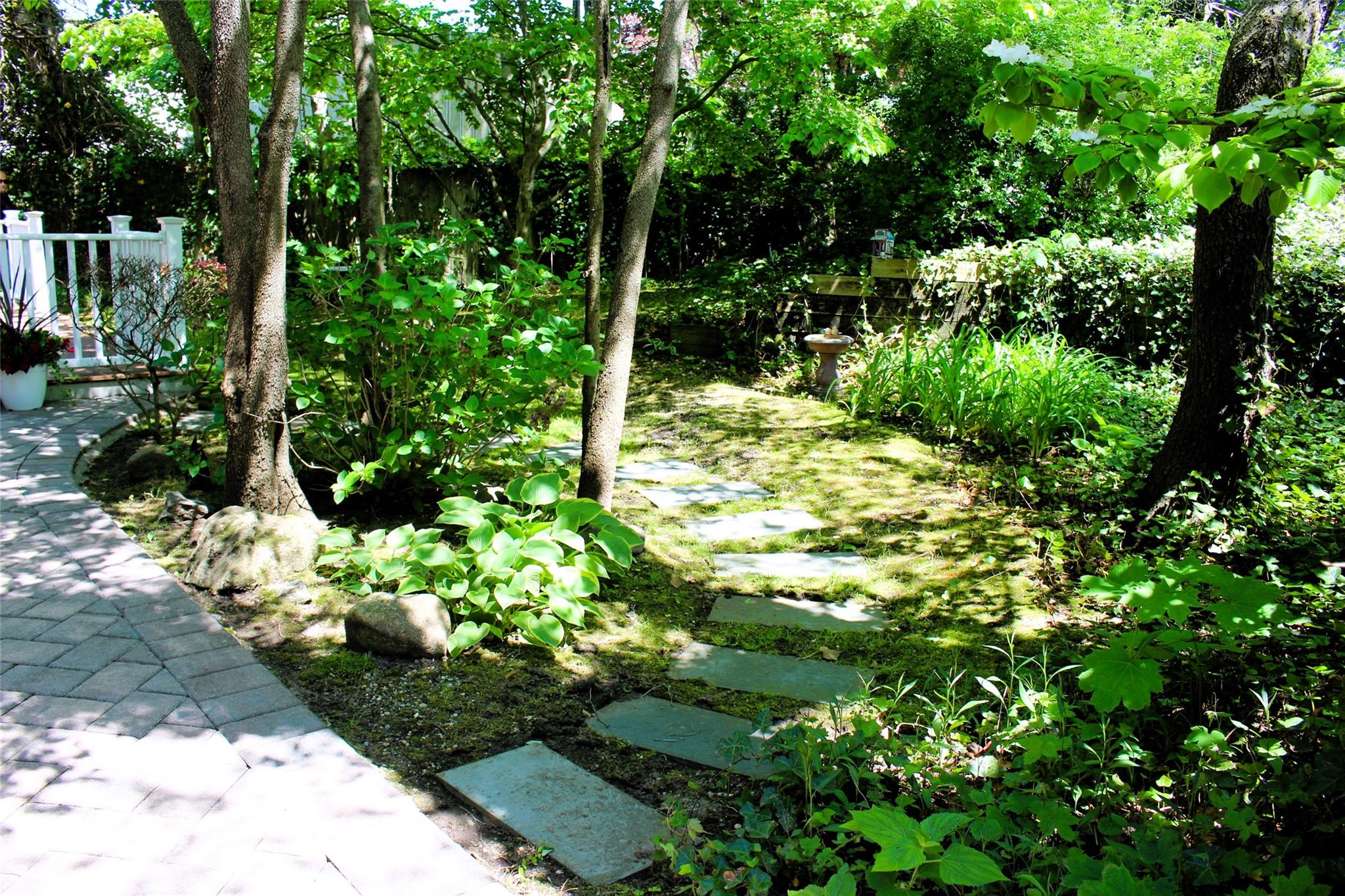 1 Rose Court, East Islip, New York image 30