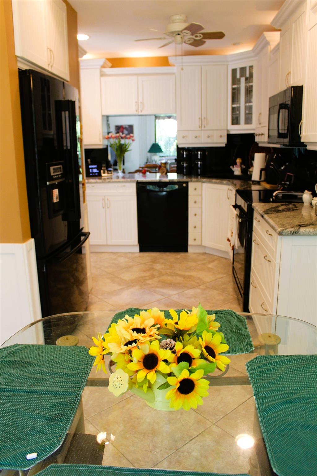 1 Rose Court, East Islip, New York image 7