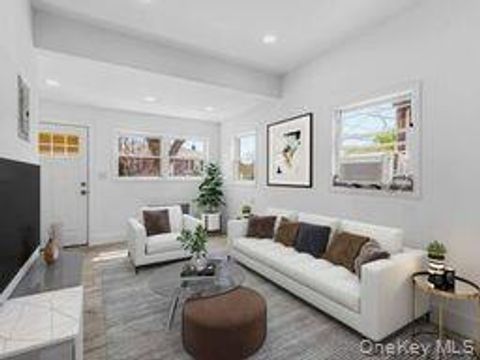 Photo of 21-52 48th Street, Astoria, NY 11105 (MLS # 1000215)
