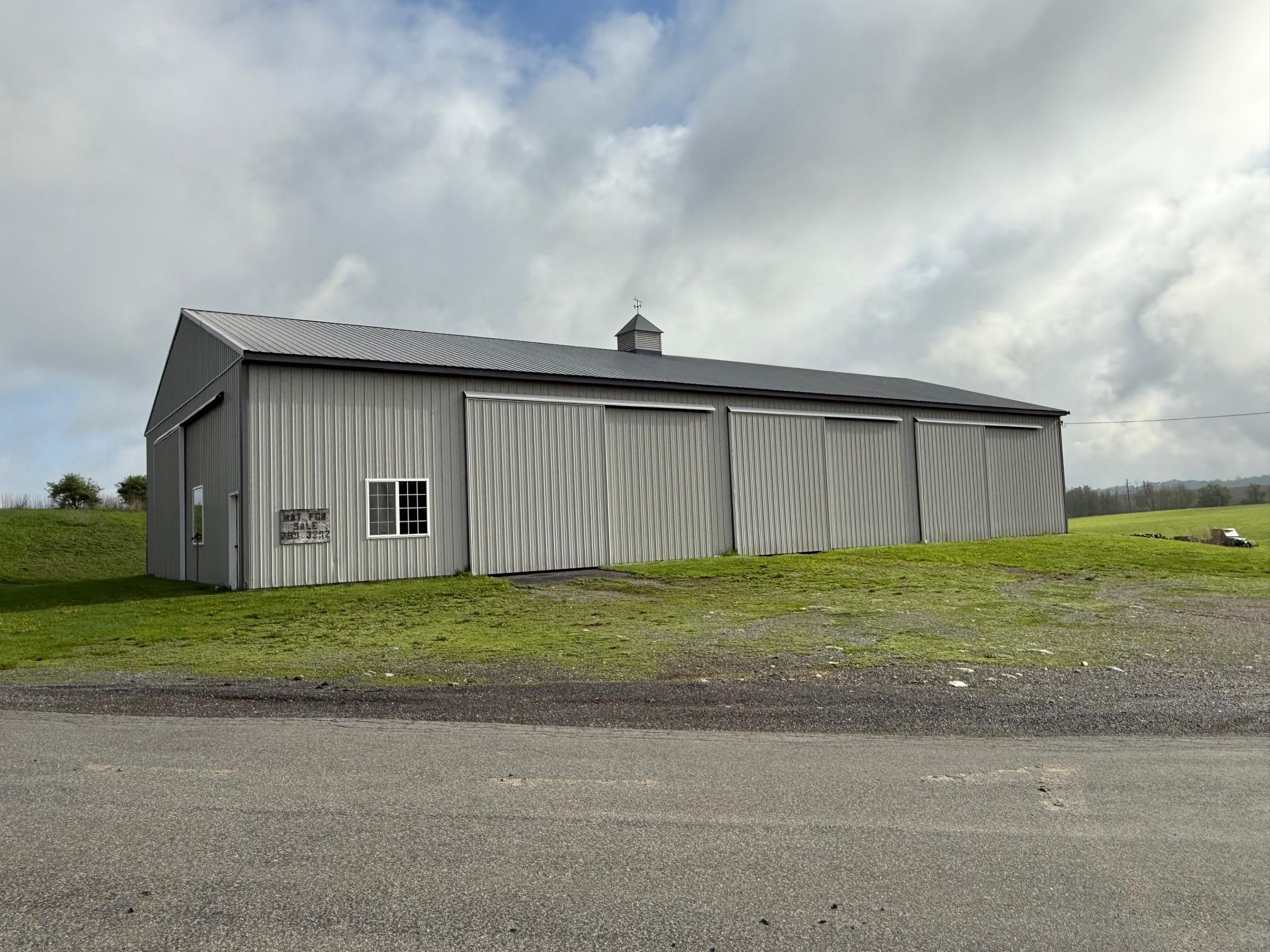 Skunks Misery Road, Millerton, New York image 12