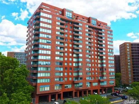 Photo of 6254 97th Place #11L, Rego Park, NY 11374 (MLS # 982254)