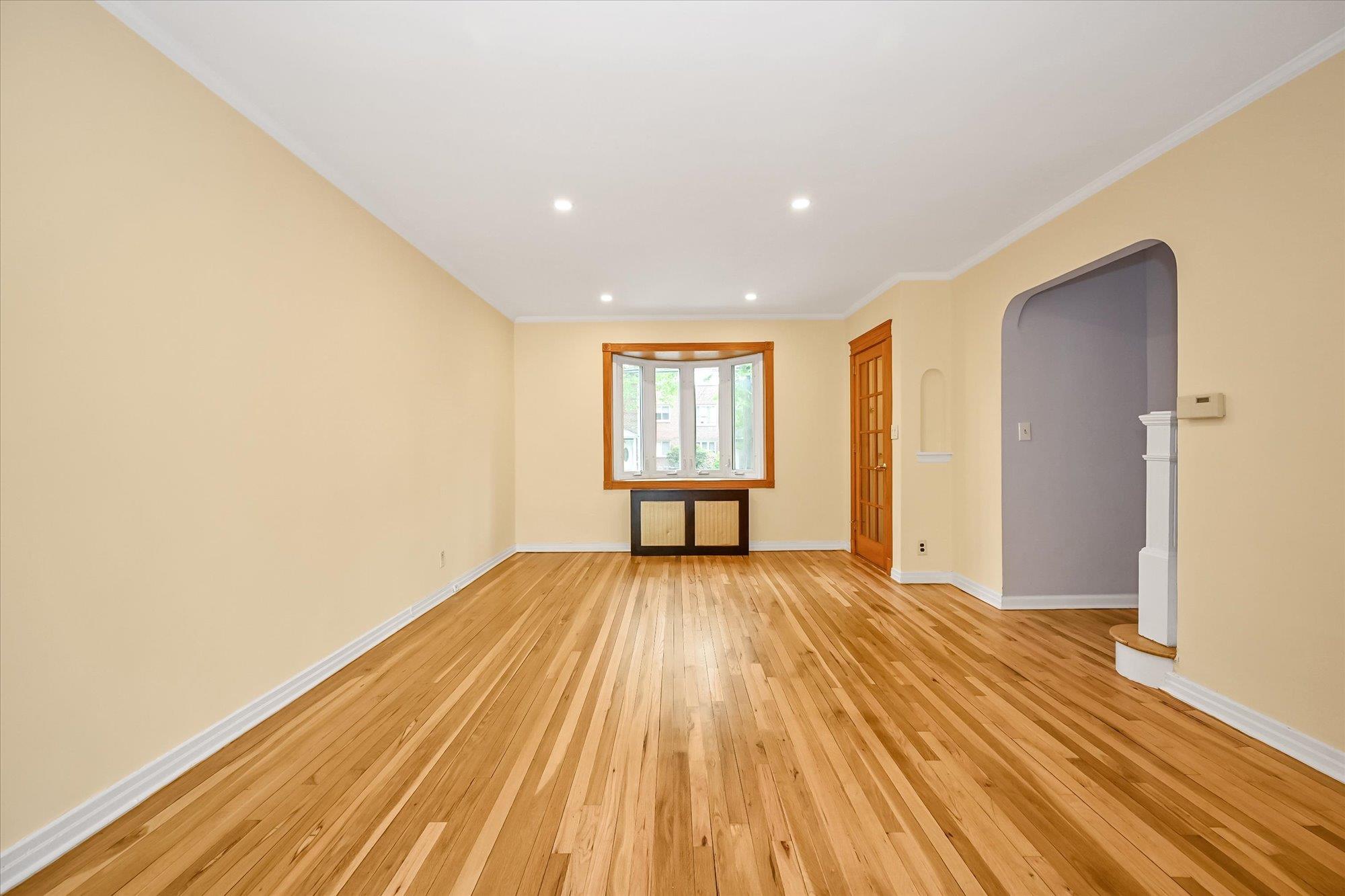 21-22 150th Street, Whitestone, New York image 2