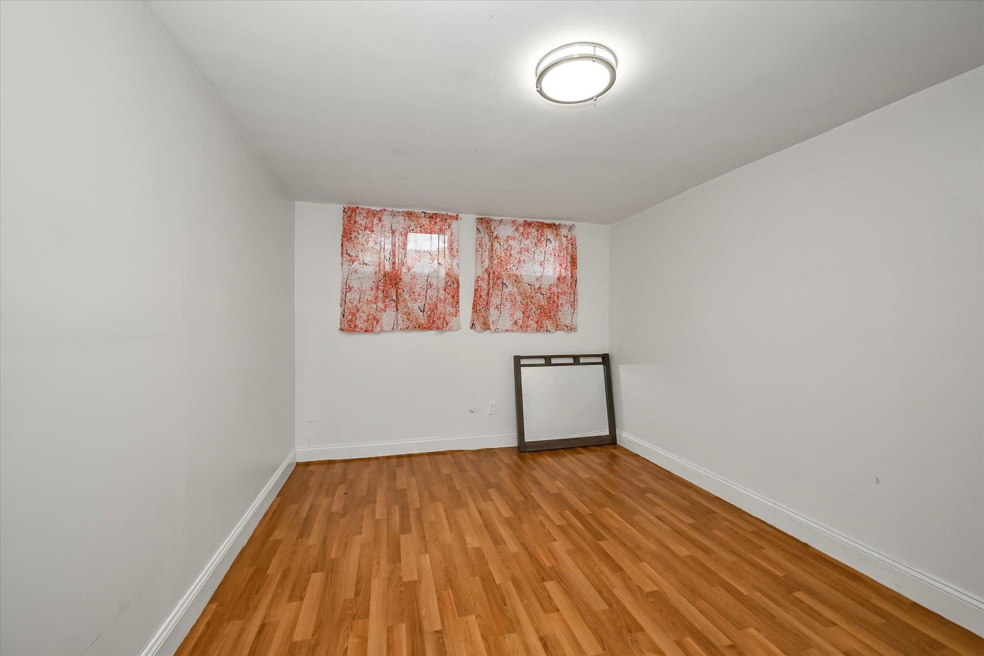 21-22 150th Street, Whitestone, New York image 16