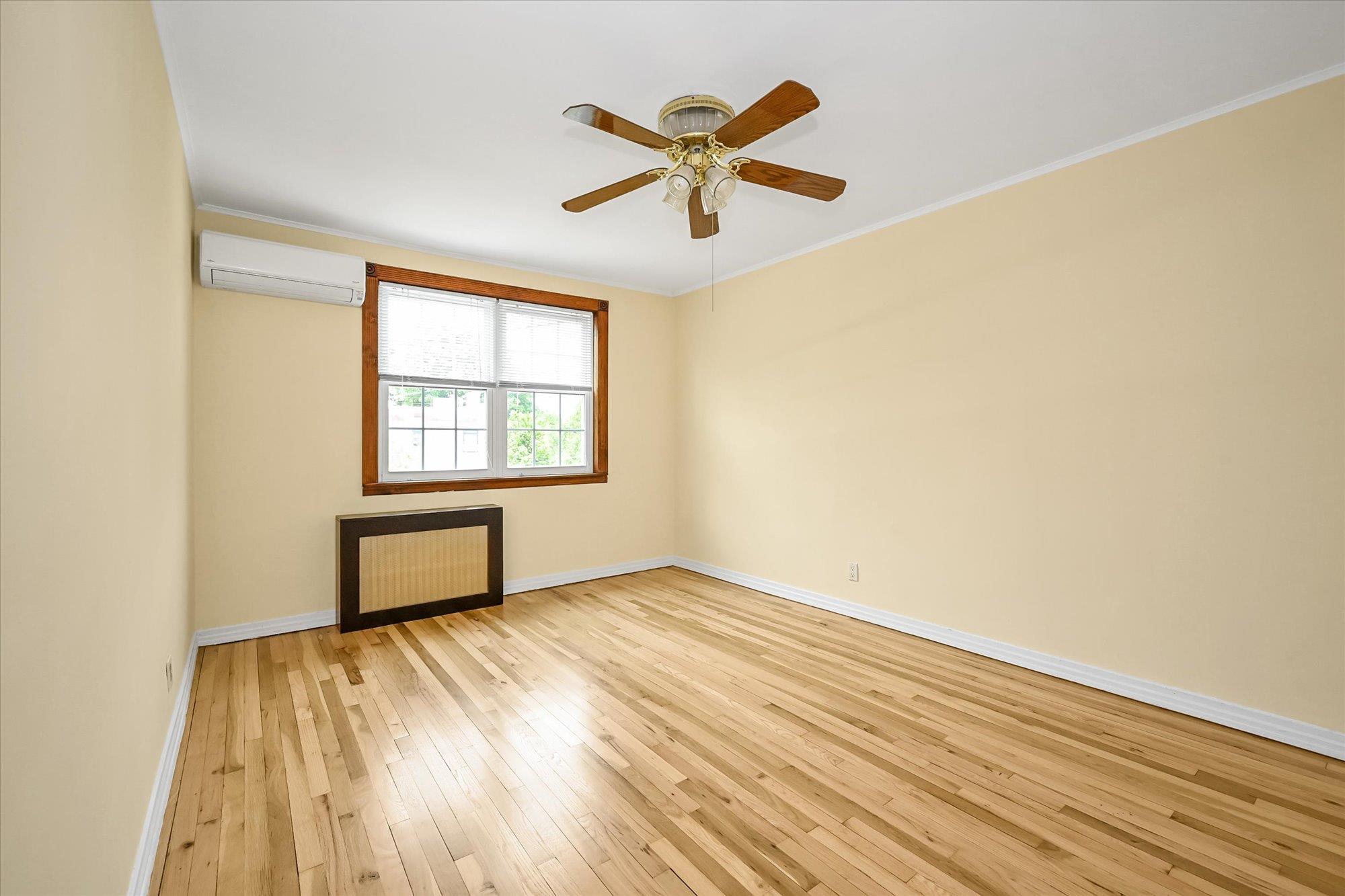 21-22 150th Street, Whitestone, New York image 9