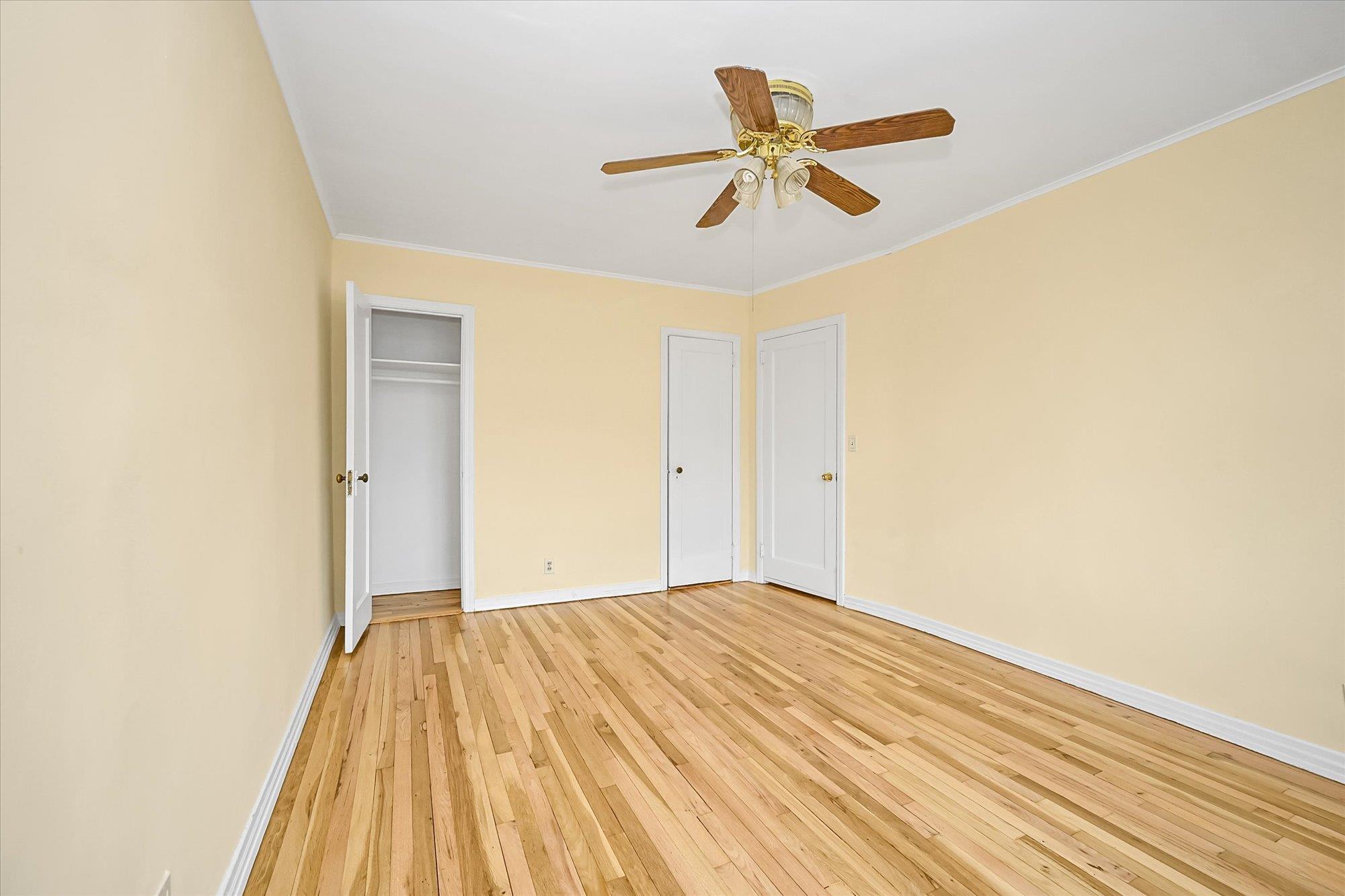 21-22 150th Street, Whitestone, New York image 10