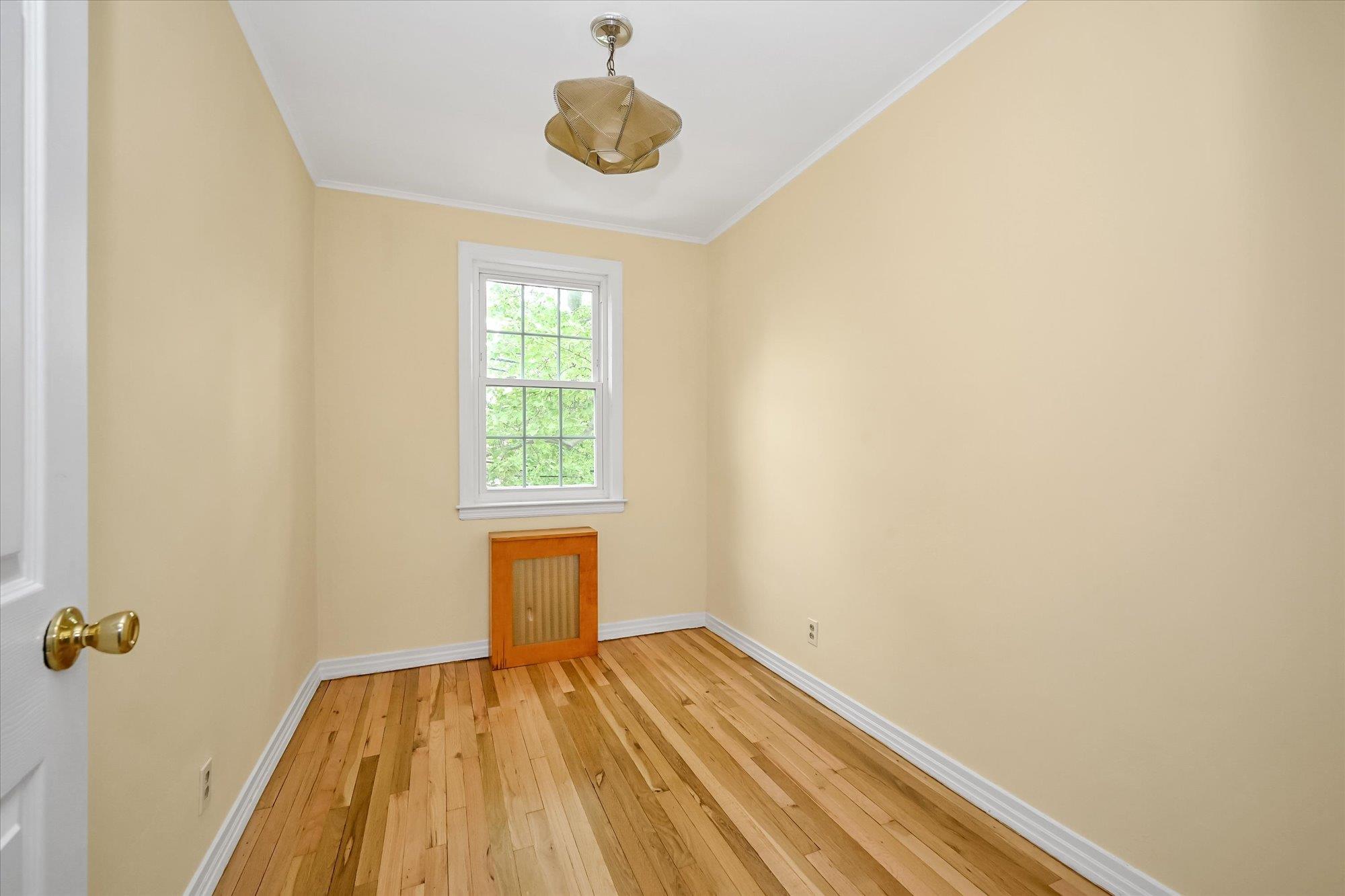 21-22 150th Street, Whitestone, New York image 12