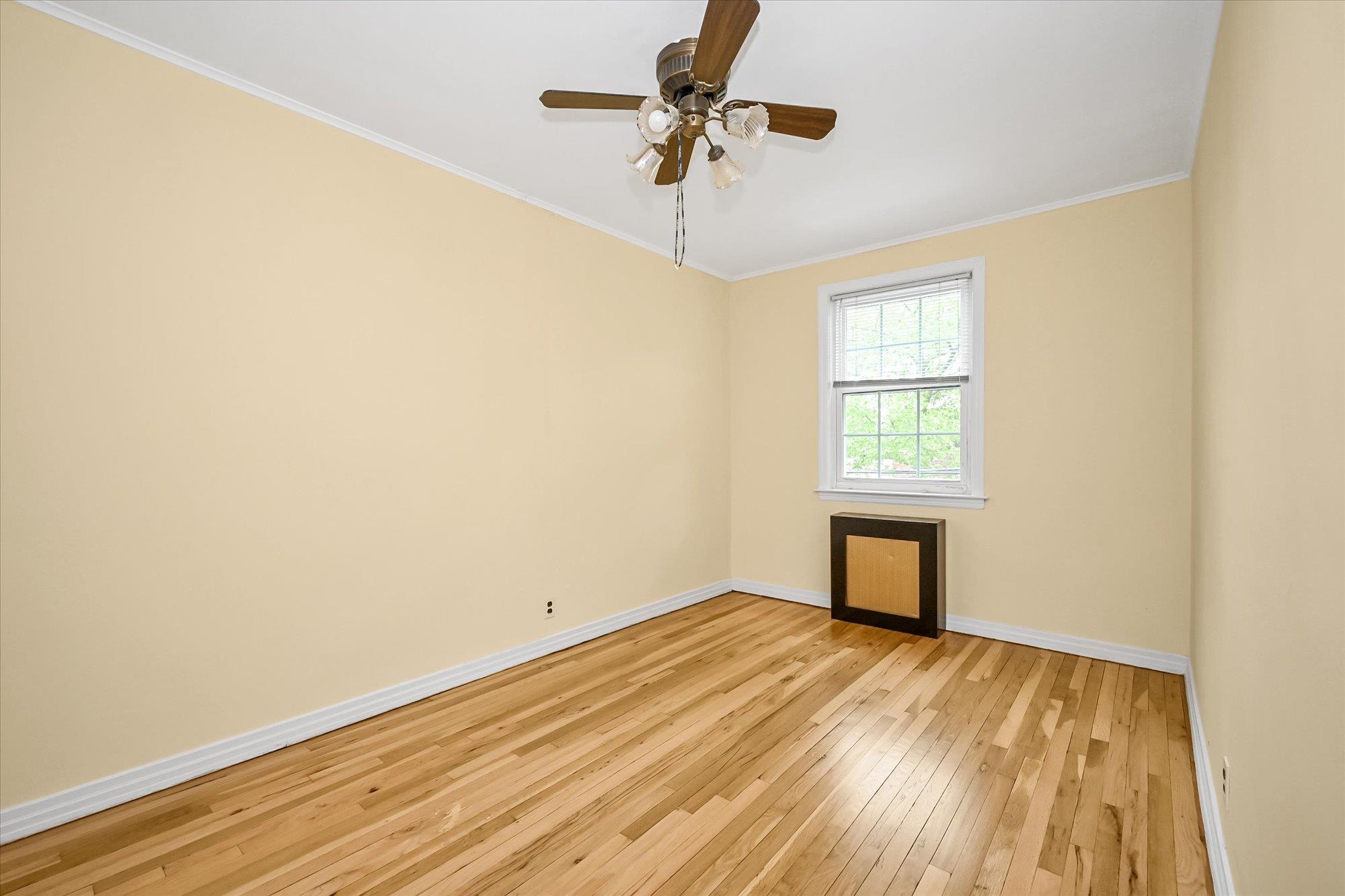 21-22 150th Street, Whitestone, New York image 11