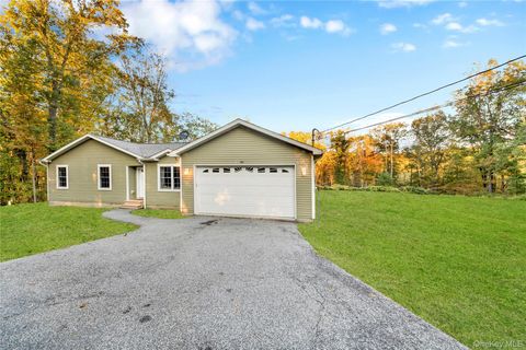 184 Penaluna Road Monroe NY 10950