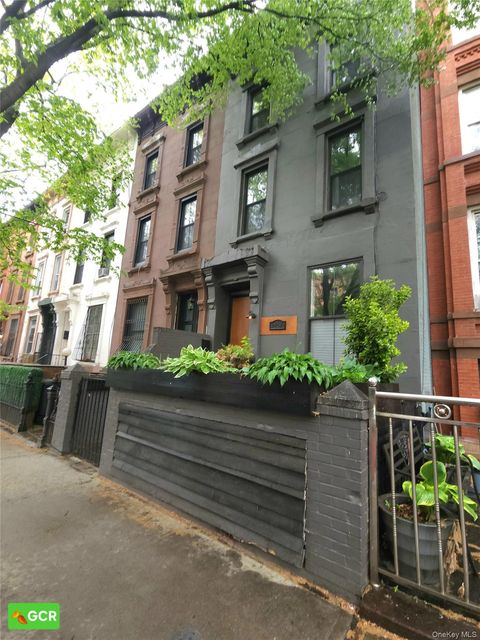 Multifamily For Sale - 345 Quincy Street #A<br/> Brooklyn, NY 11216