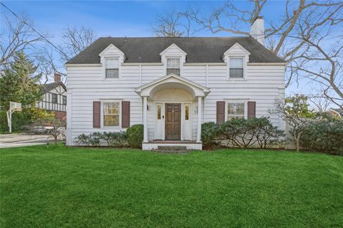 180 Longwood Crossing Lawrence NY 11559
